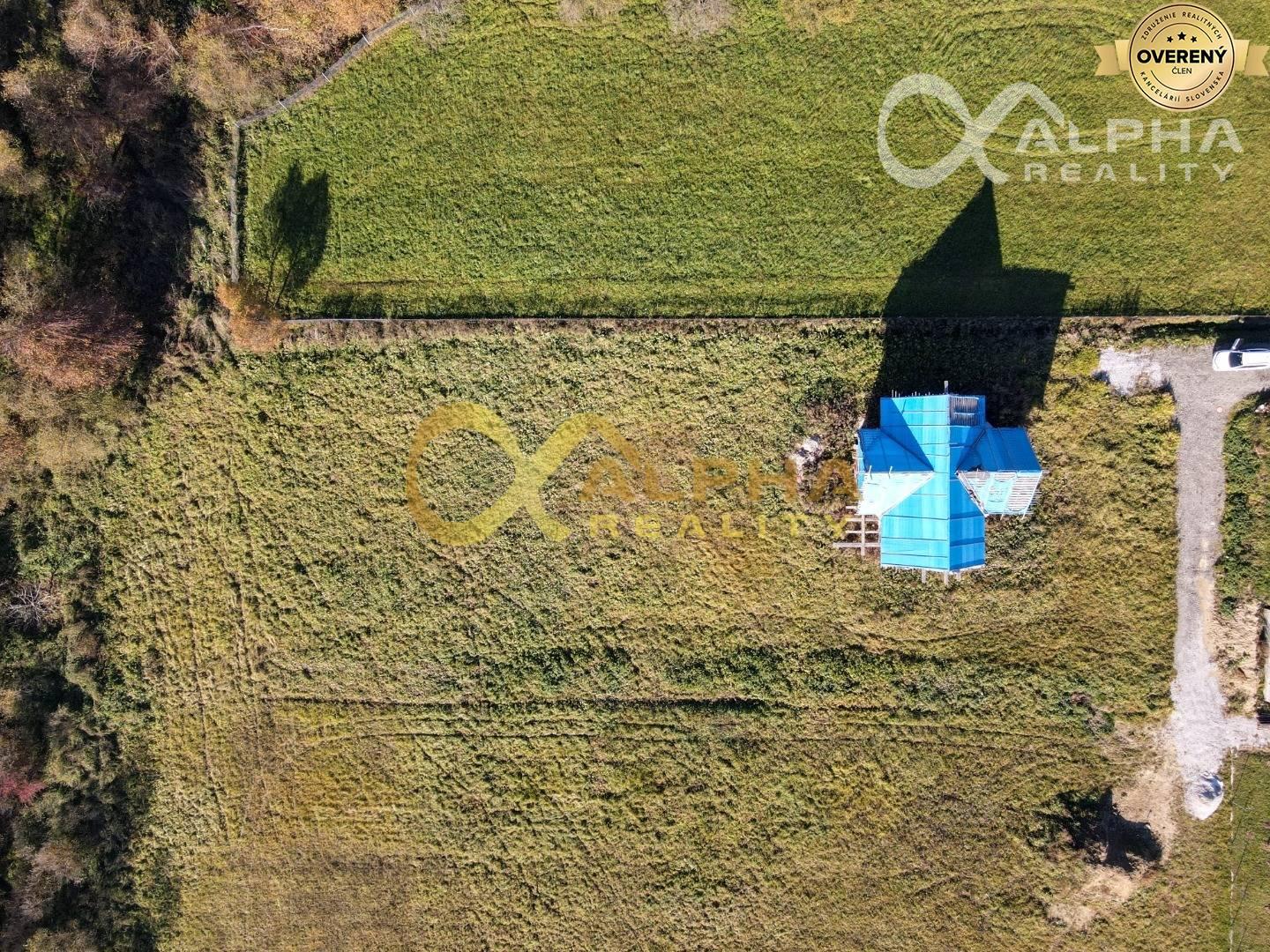 Rozostavaný zrubový rodinný dom, obec Pongrácovce, okres Levoča 