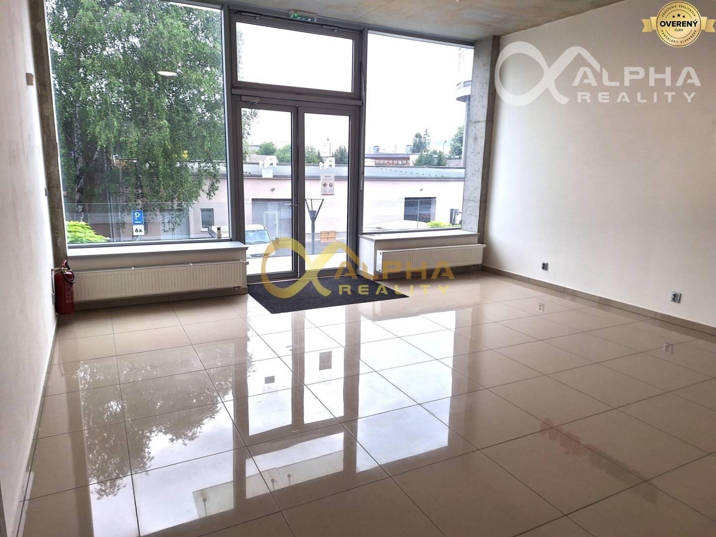 Prenájom kancelárske, obchodné priestory 57,25 m2, Spišská Nová Ves