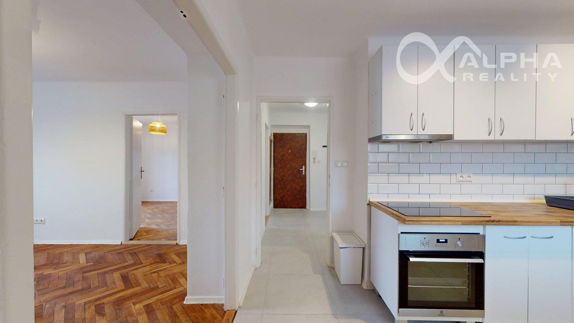 Prenájom 2 izbový byt s balkónom, centrum, Spišská Nová Ves