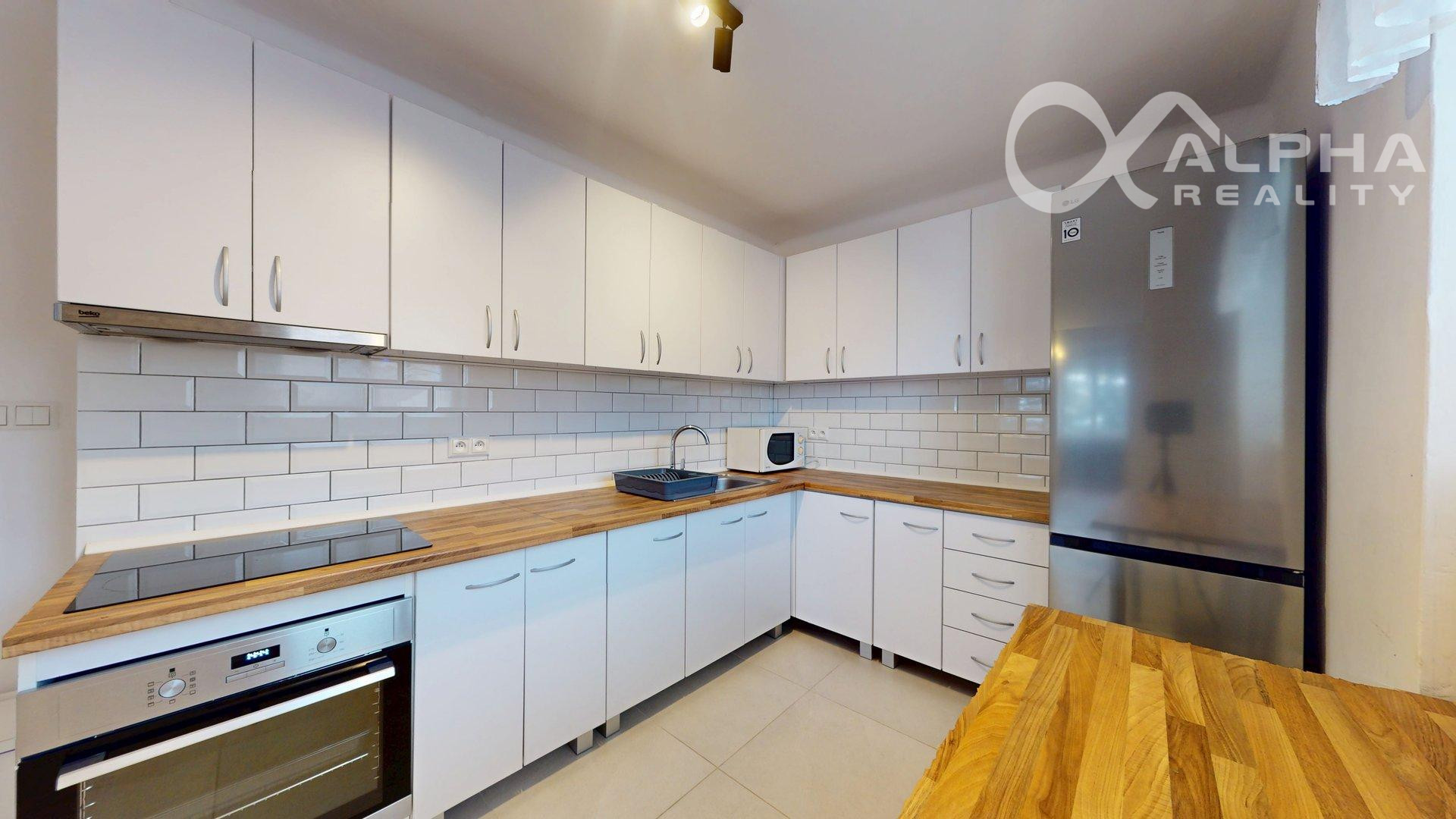 Prenájom 2 izbový byt s balkónom, centrum, Spišská Nová Ves