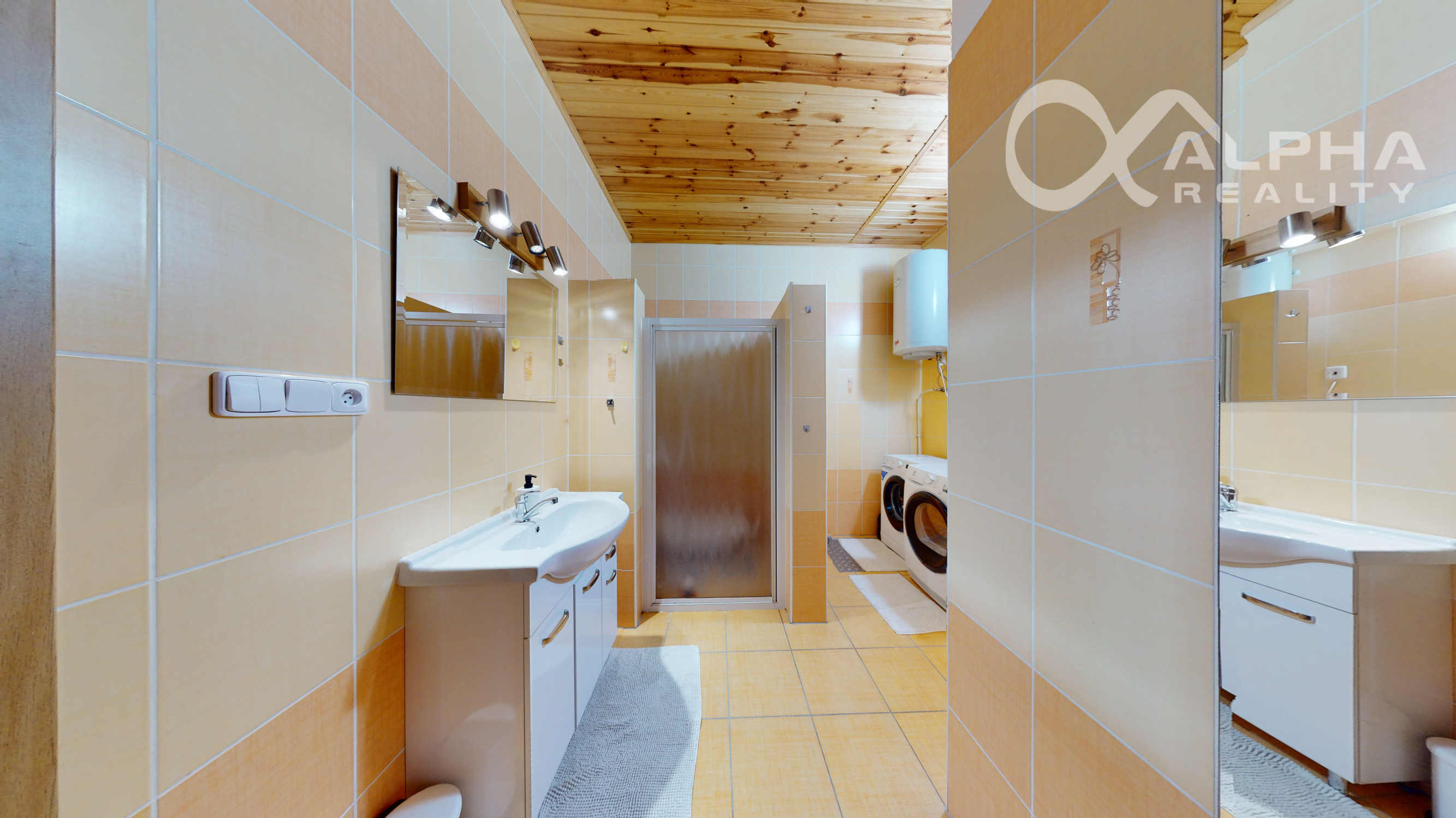 EXKLUZÍVNE Rodinný dom, 2 bytové jednotky, Spišská Nová Ves