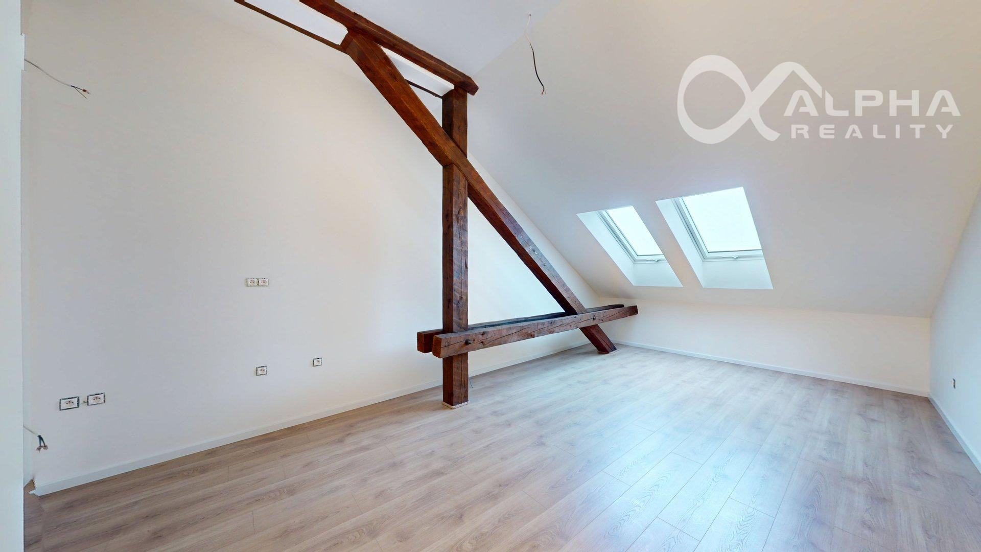 EXKLUZÍVNE 2i byt, širšie centrum, Spišská Nová Ves