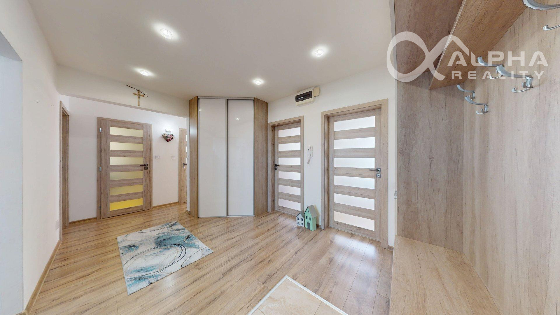 EXKLUZÍVNE 4i byt s loggiou, sídl. Východ, Spišská Nová Ves