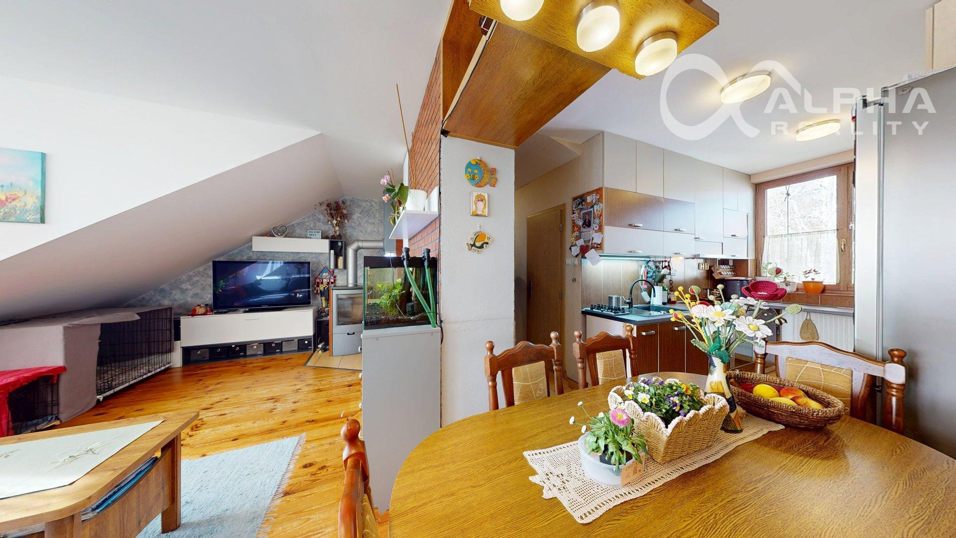 EXKLUZÍVNE 3i podkrovný byt s terasou, centrum, Spišská Nová Ves