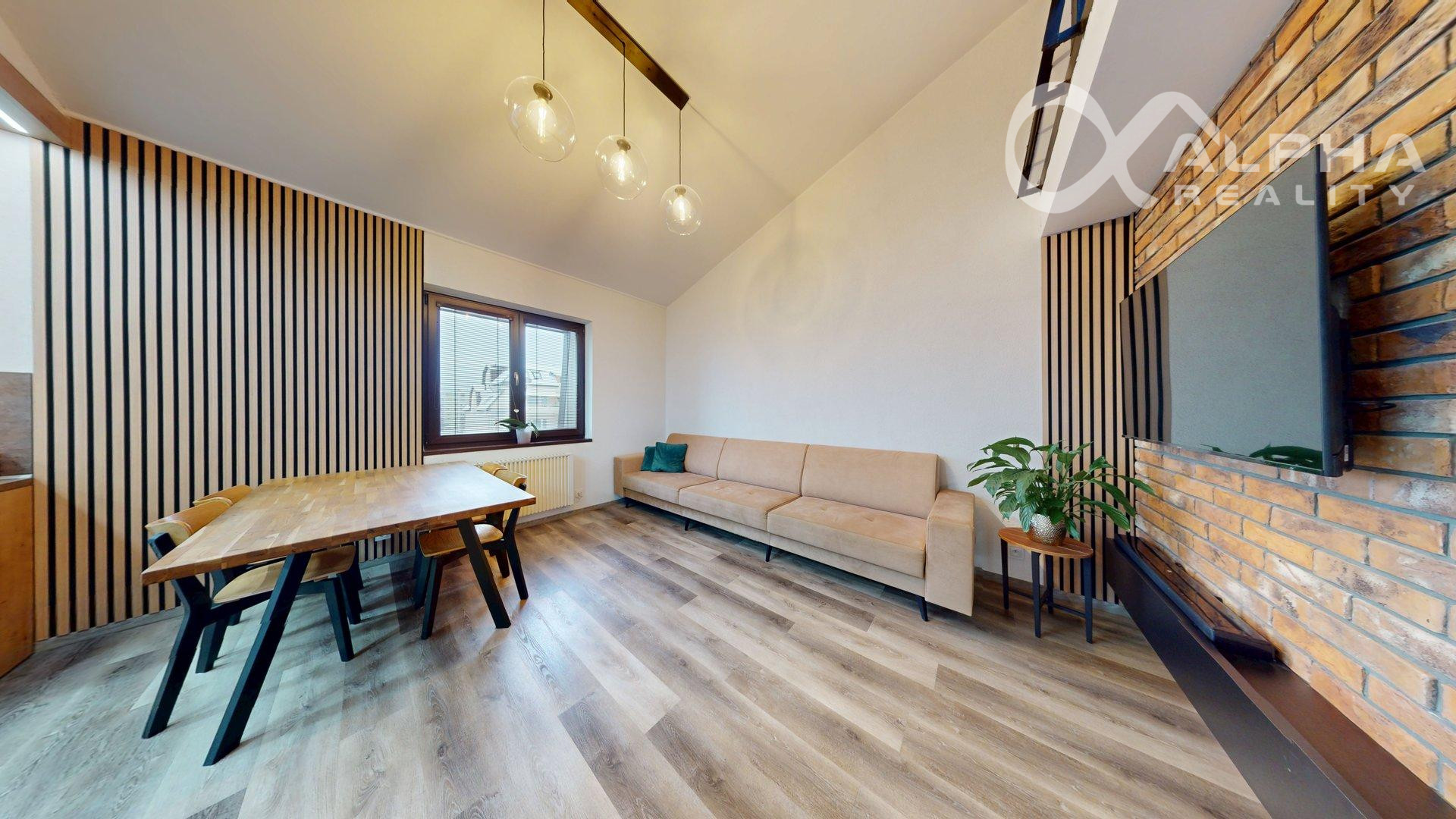 EXKLUZÍVNE 3i mezonet s loggiou, centrum, Spišská Nová Ves