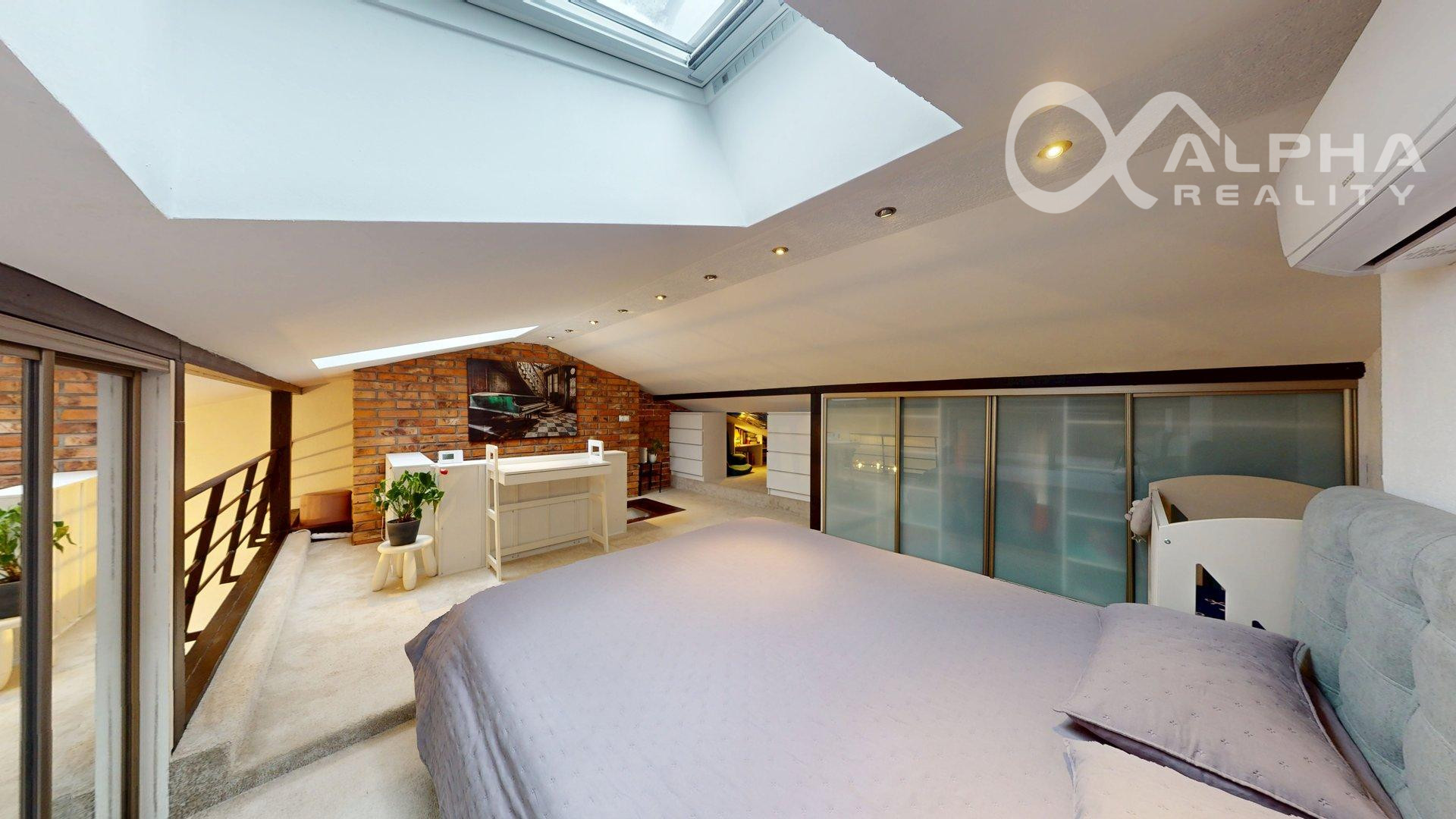 EXKLUZÍVNE 3i mezonet s loggiou, centrum, Spišská Nová Ves