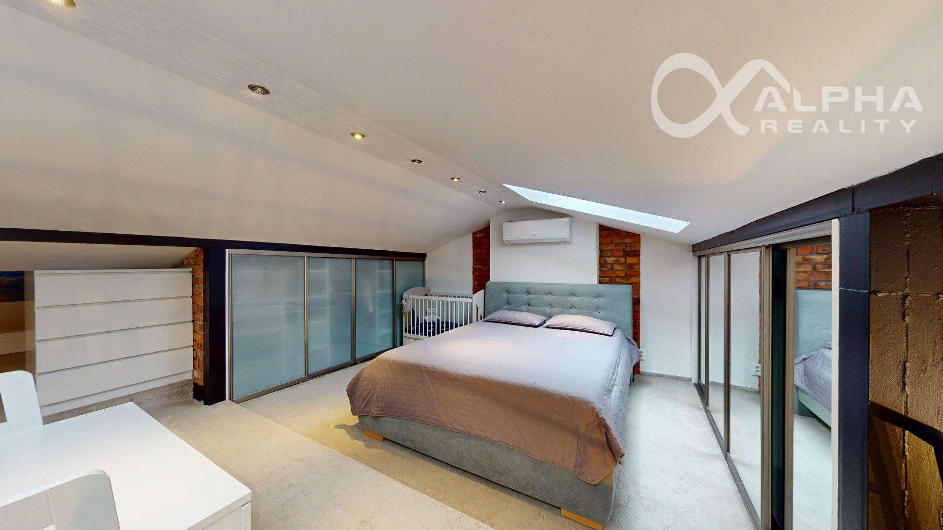 EXKLUZÍVNE 3i mezonet s loggiou, centrum, Spišská Nová Ves