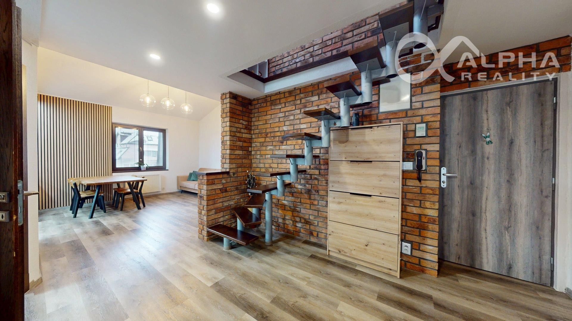 EXKLUZÍVNE 3i mezonet s loggiou, centrum, Spišská Nová Ves