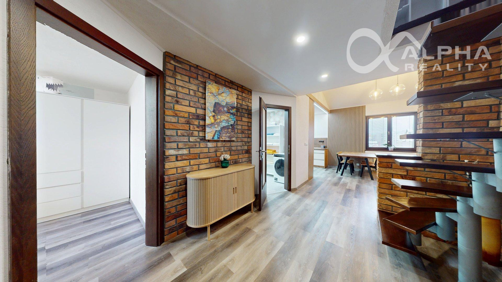 EXKLUZÍVNE 3i mezonet s loggiou, centrum, Spišská Nová Ves