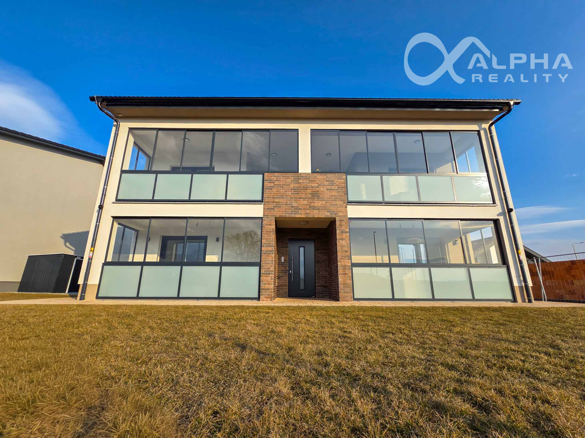 EXKLUZÍVNE 2i apartmán s terasou, parkovaním, Veľký Slavkov, okr. Poprad