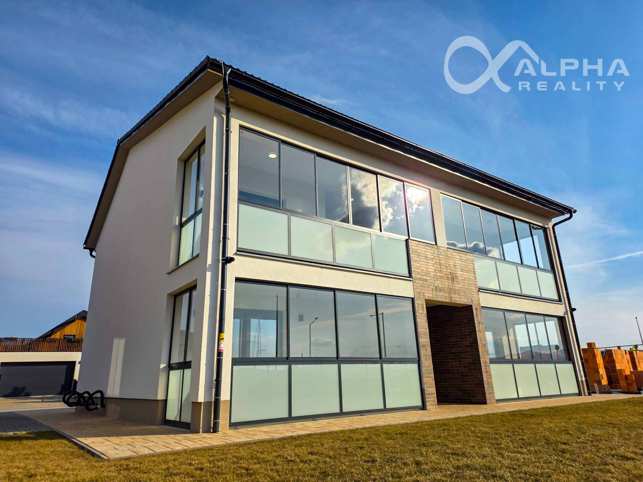 EXKLUZÍVNE 2i apartmán s terasou, parkovaním, Veľký Slavkov, okr. Poprad