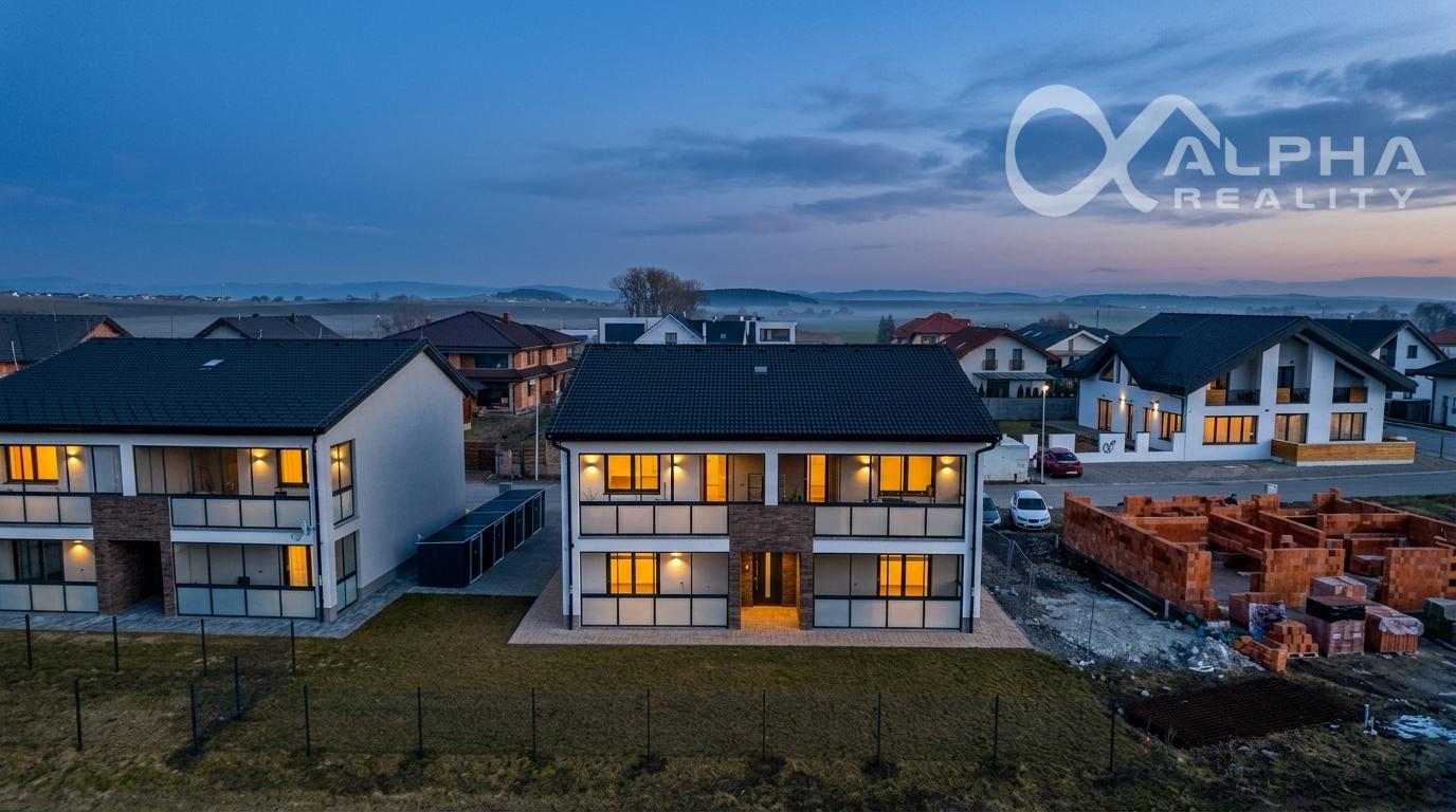 EXKLUZÍVNE 2i apartmán s terasou, parkovaním, Veľký Slavkov, okr. Poprad