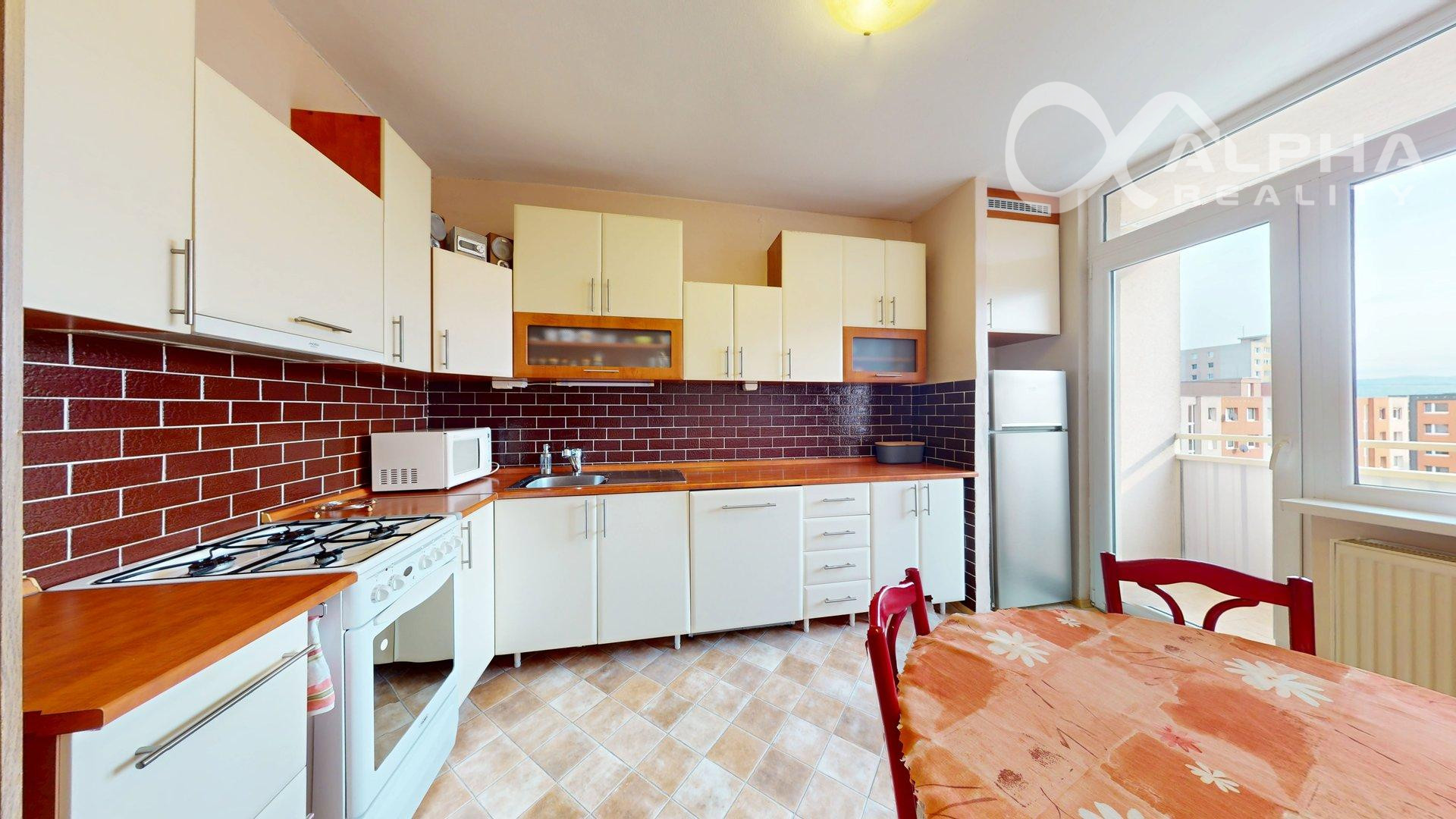 EXKLUZÍVNE 3i byt s loggiou, sídl. Západ, Spišská Nová Ves