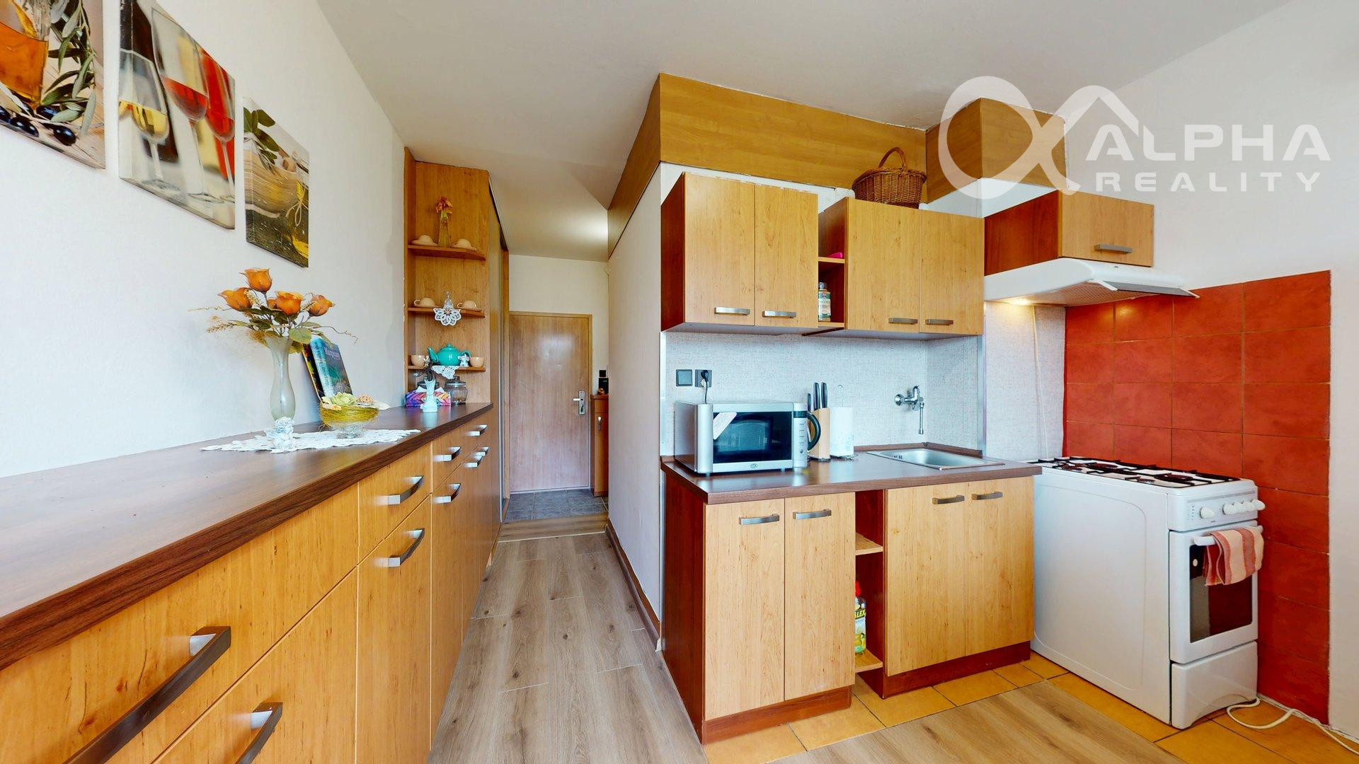 EXKLUZÍVNE 1 izbový byt s loggiou, sídl. Mier, Sp. Nová Ves