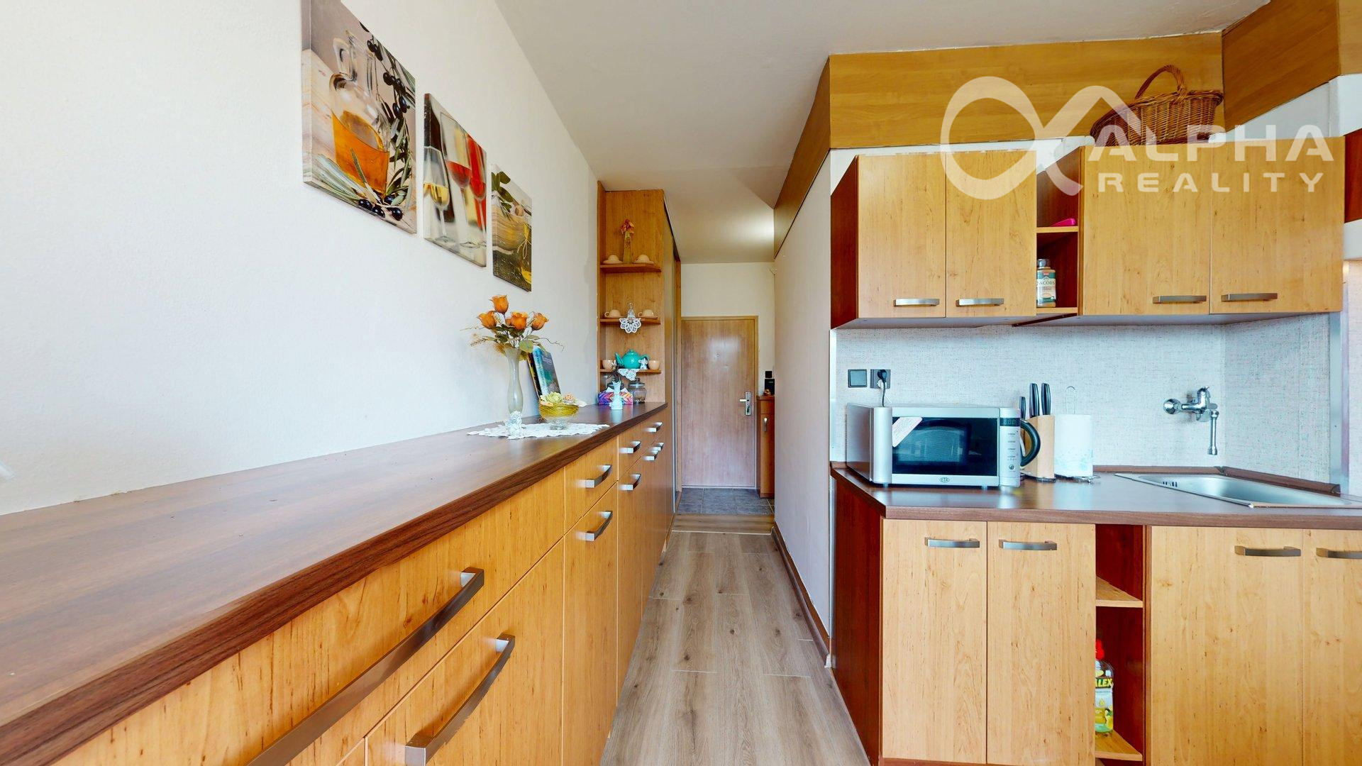 EXKLUZÍVNE 1 izbový byt s loggiou, sídl. Mier, Sp. Nová Ves