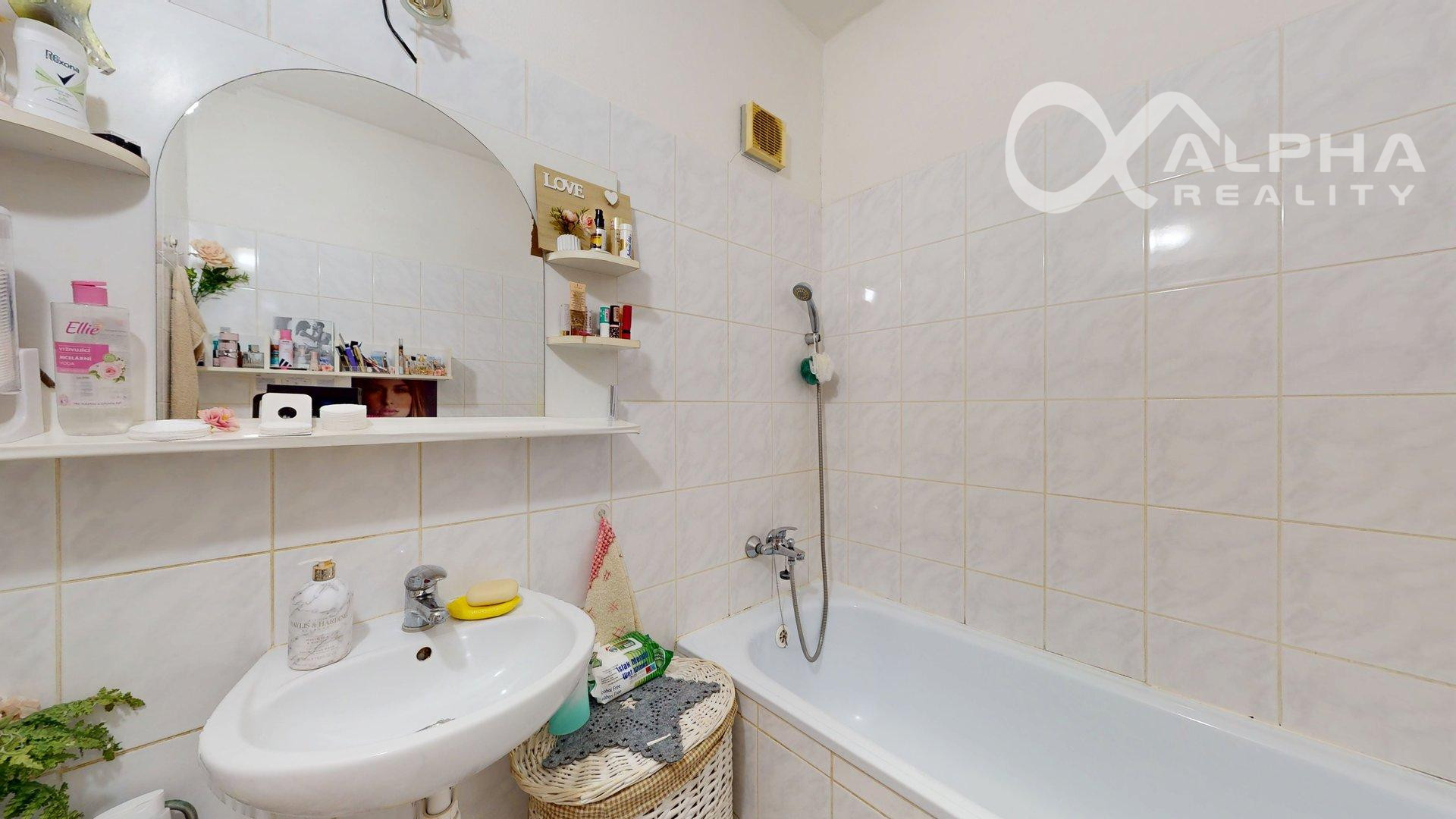 EXKLUZÍVNE 3i byt s loggiou, sídl. Západ, Levoča