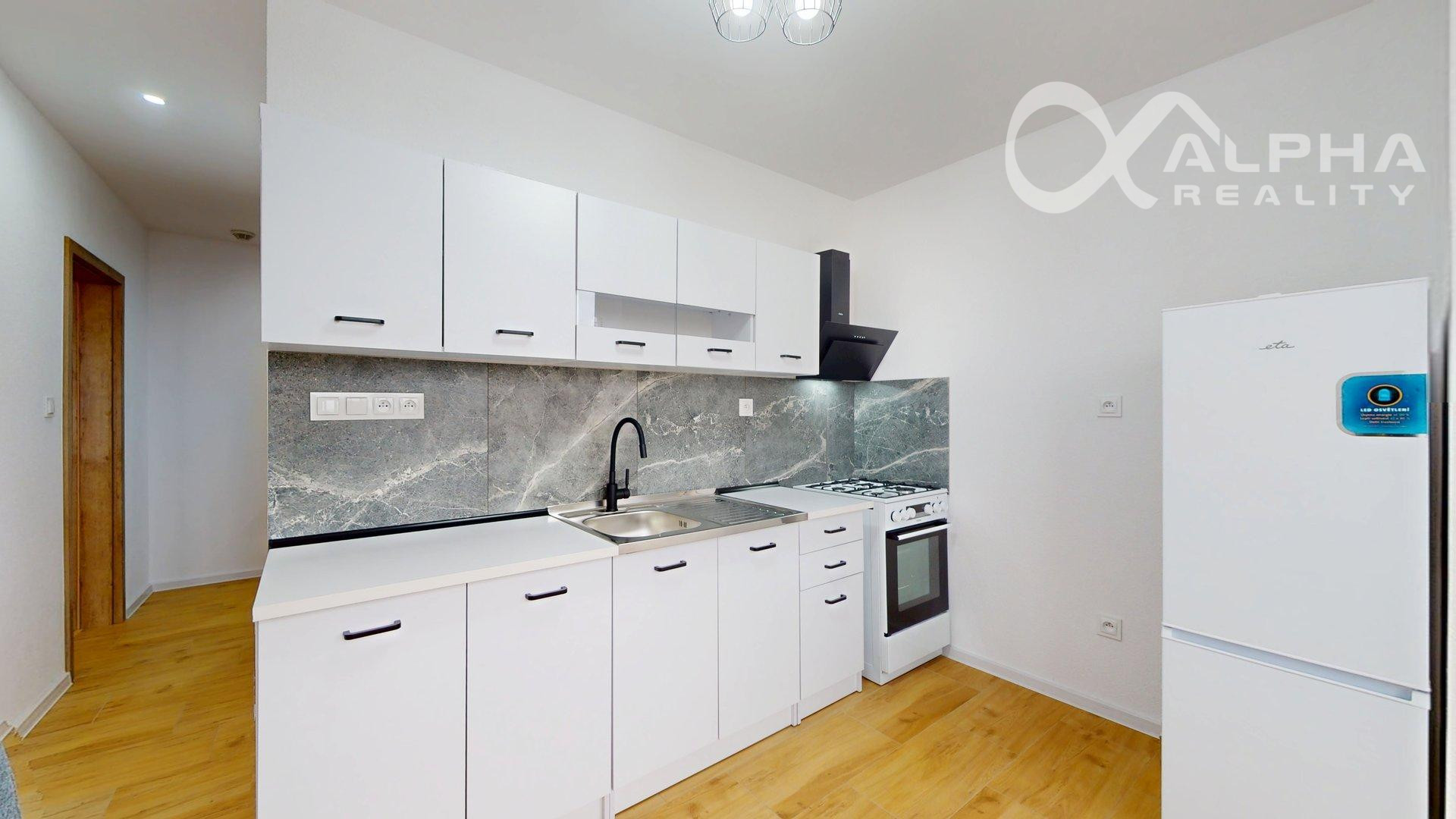 Prenájom 1 izbový byt s loggiou, centrum, Spišská Nová Ves