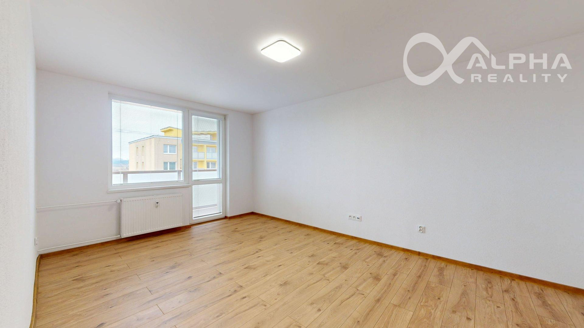 Prenájom 1 izbový byt s loggiou, centrum, Spišská Nová Ves