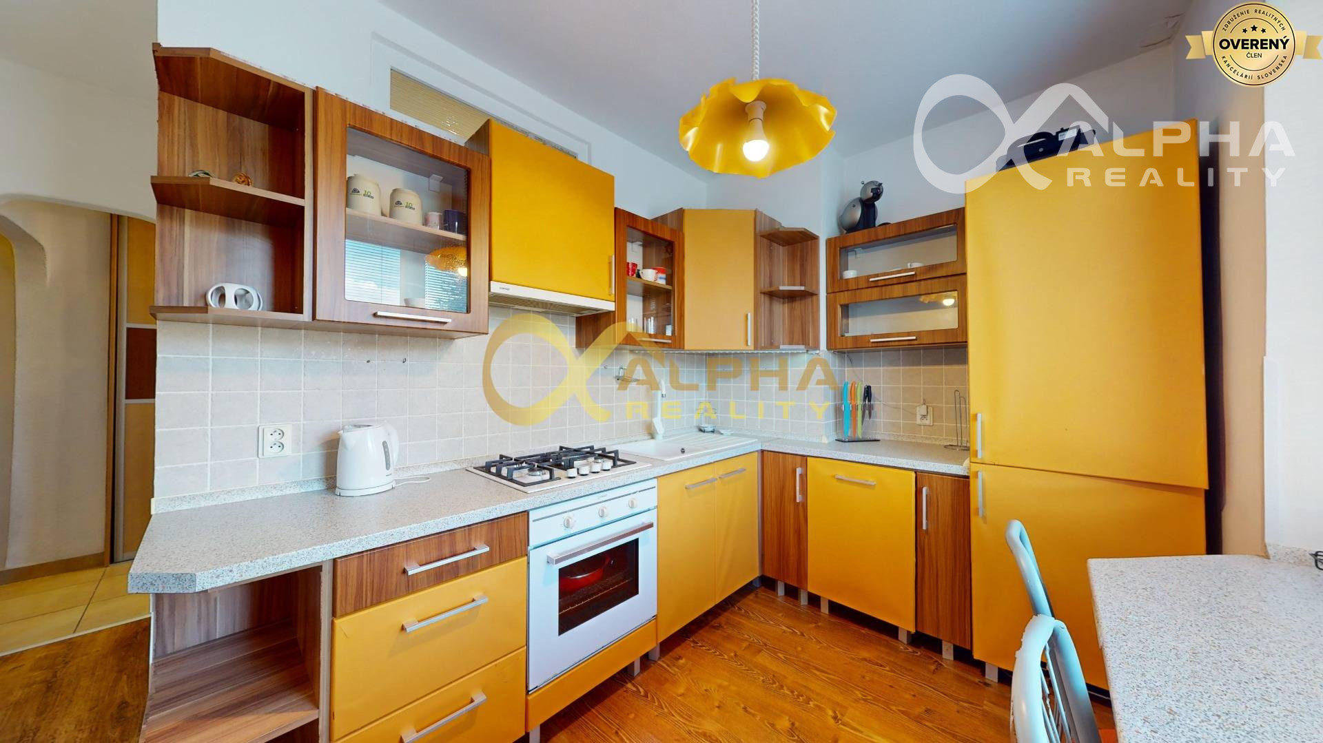 Prenájom: 2 izbový byt s balkónom, centrum, Spišská Nová Ves