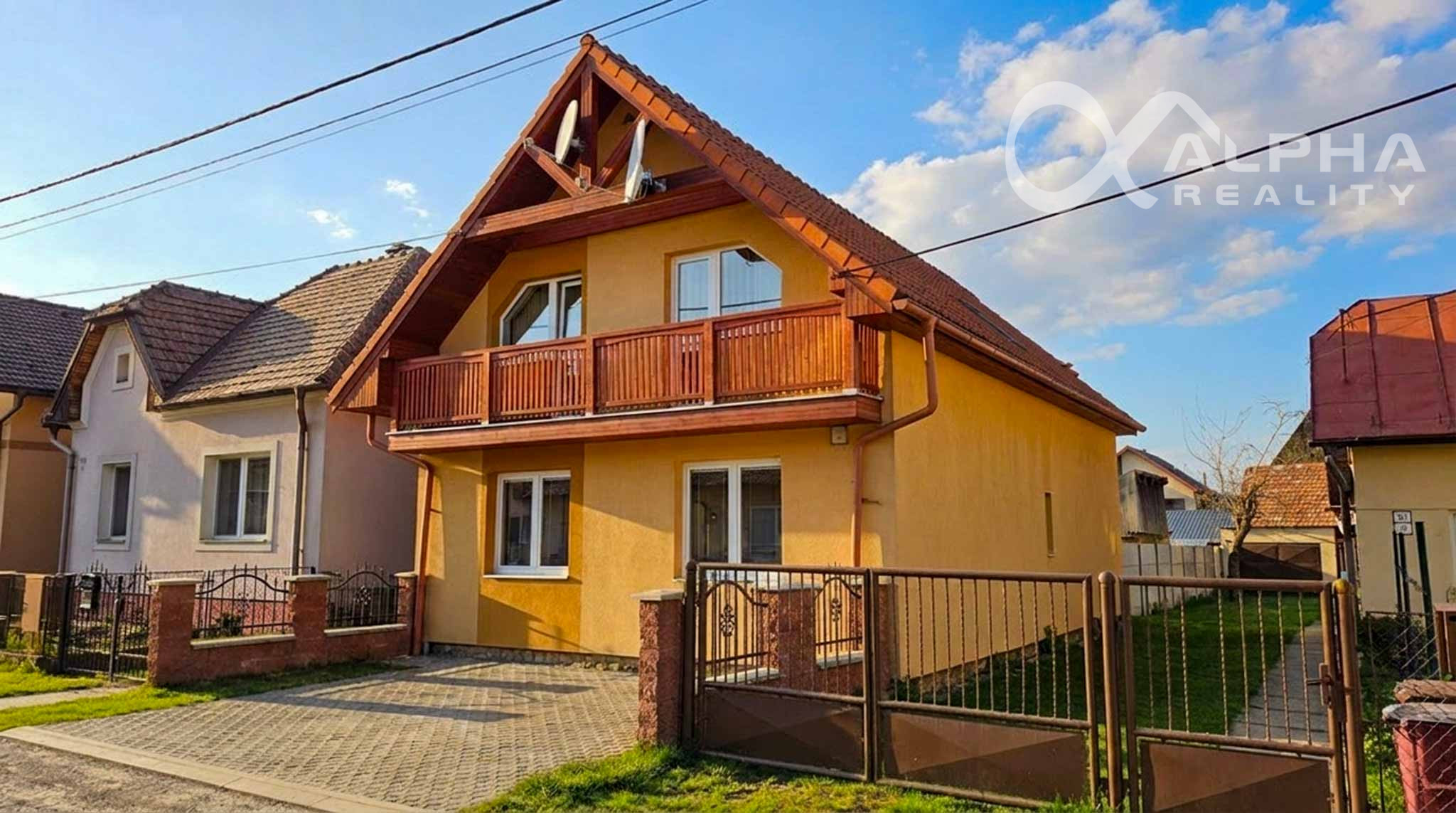 EXKLUZÍVNE dvojgeneračný rodinný dom, mesto Spišské Vlachy