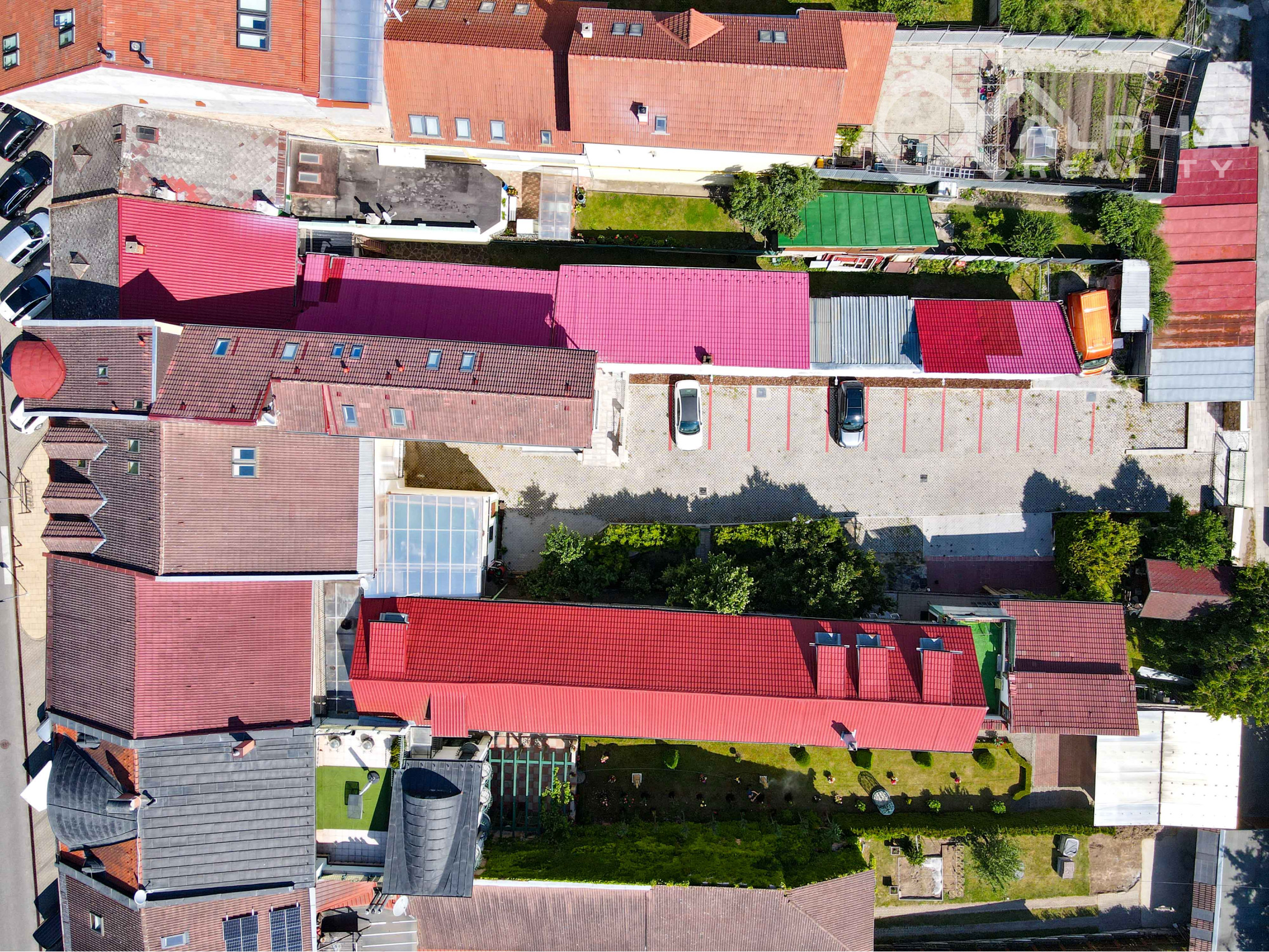 Exkluzívny 2 izbový byt s parkovaním, centrum, Spišská Nová Ves