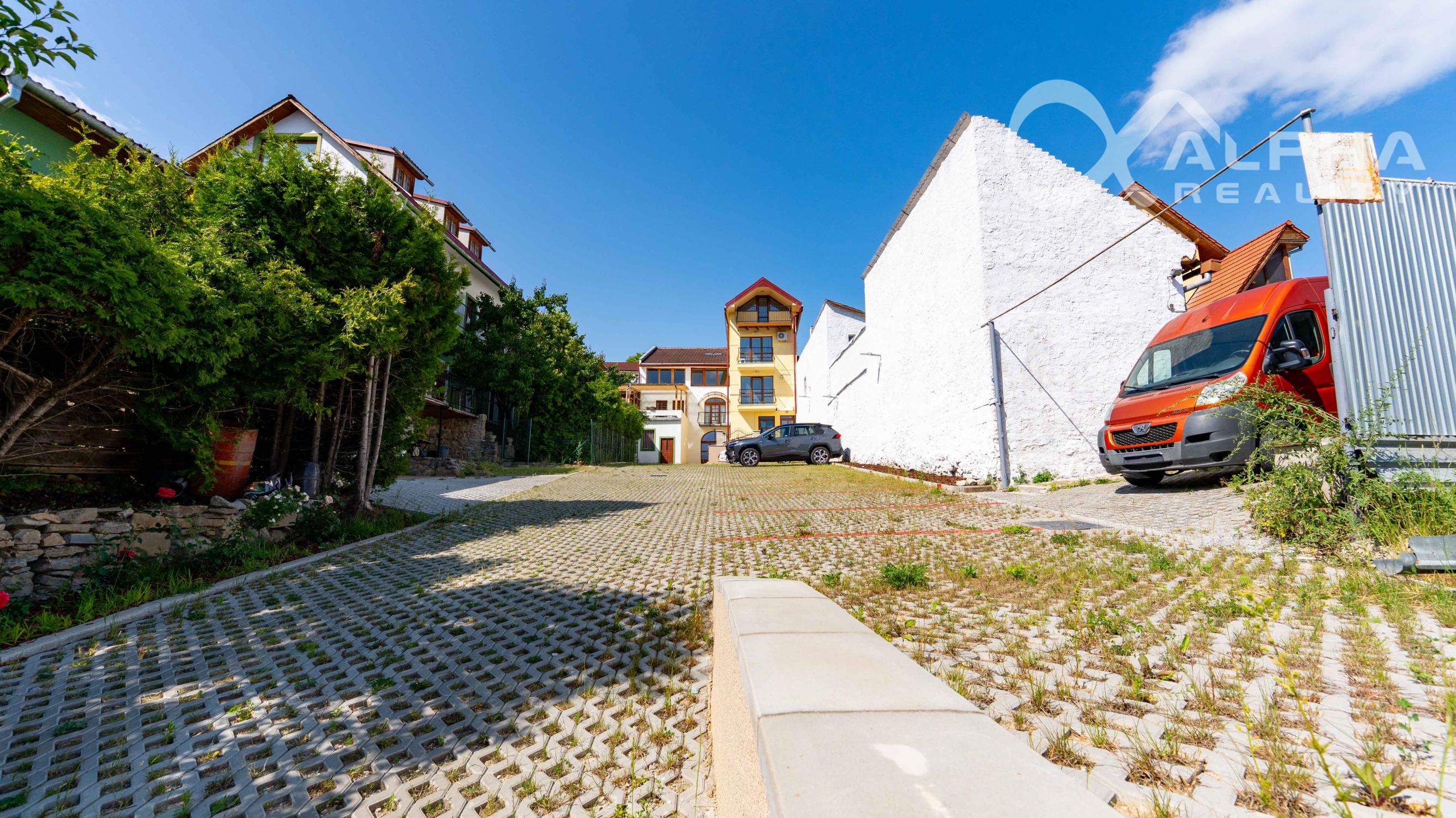 Exkluzívny 2 izbový byt s parkovaním, centrum, Spišská Nová Ves