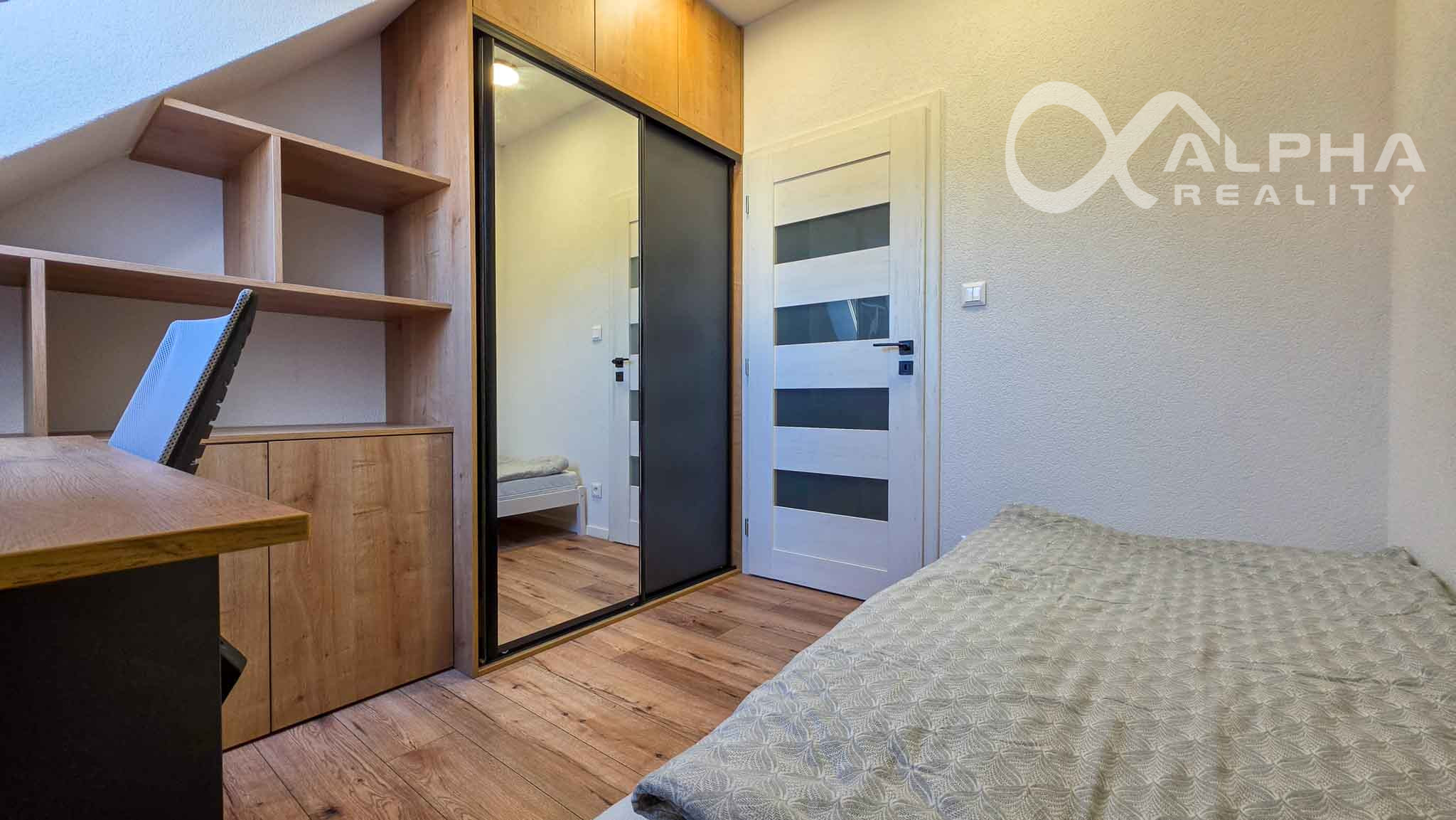 Prenájom 3i byt, s parkovaním, centrum, Spišská Nová Ves
