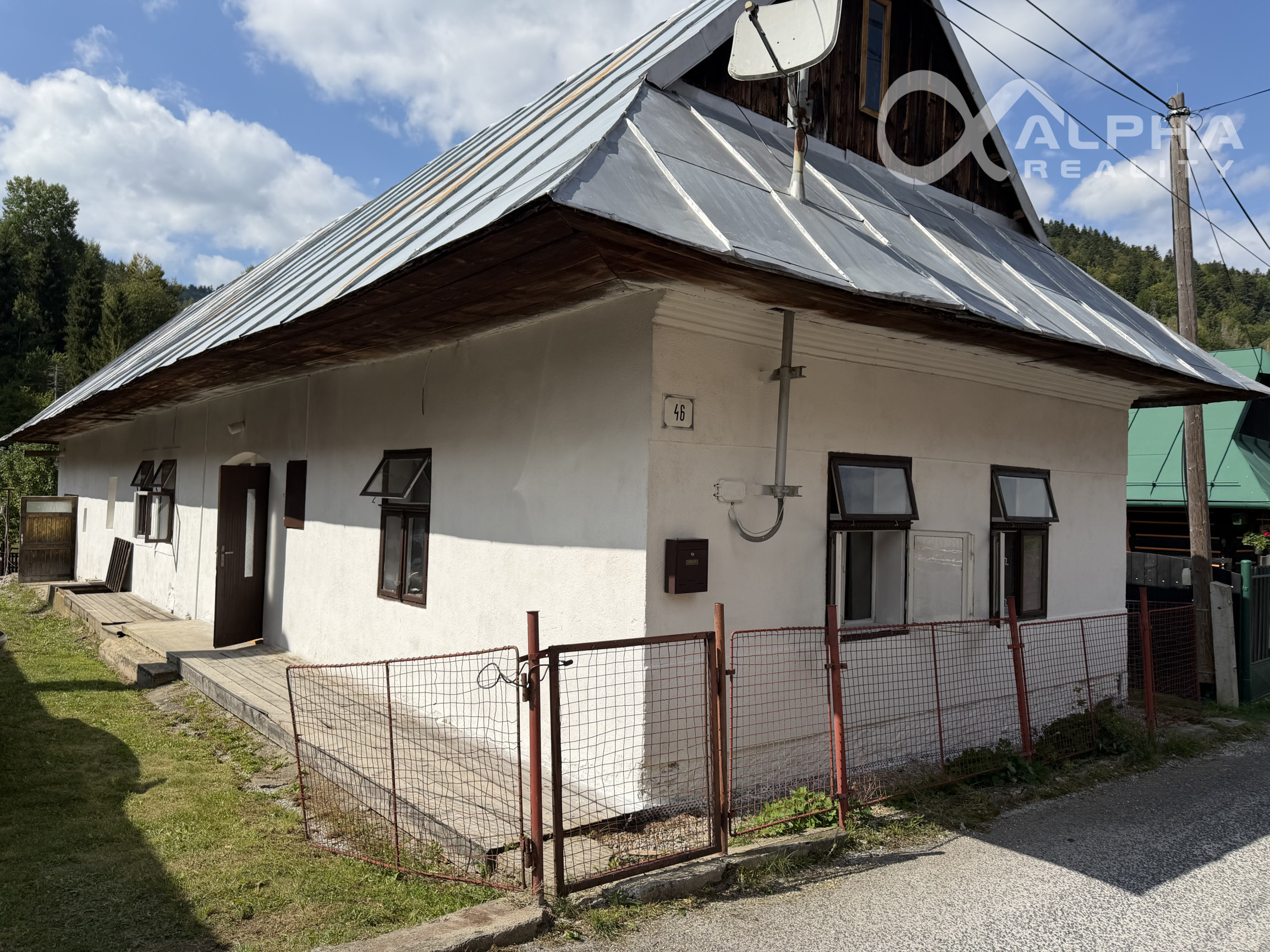 EXKLUZÍVNE Chalupa s pozemkom 828m2, Henclová, okr. Gelnica