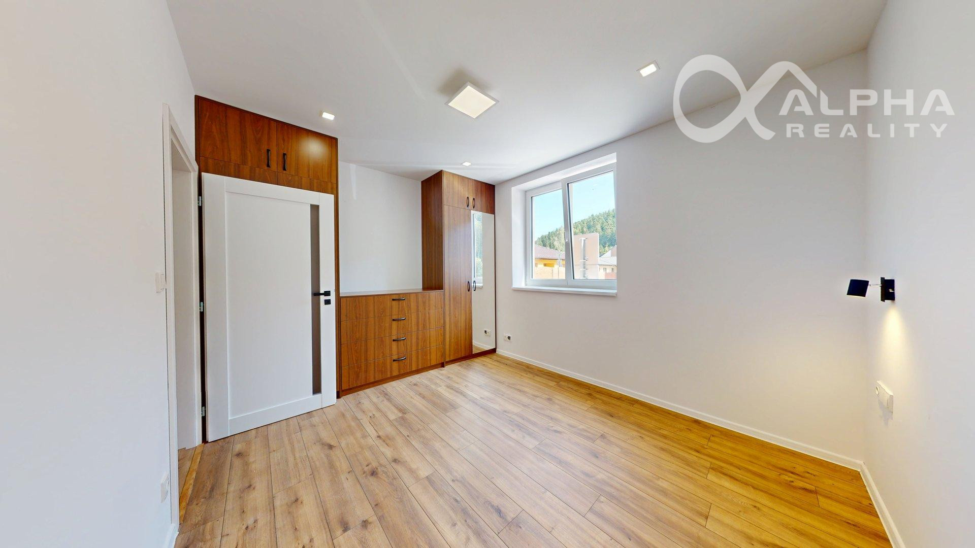 EXKLUZÍVNE 2i byt 60,22m2 s parkovaním, Novoveská Huta