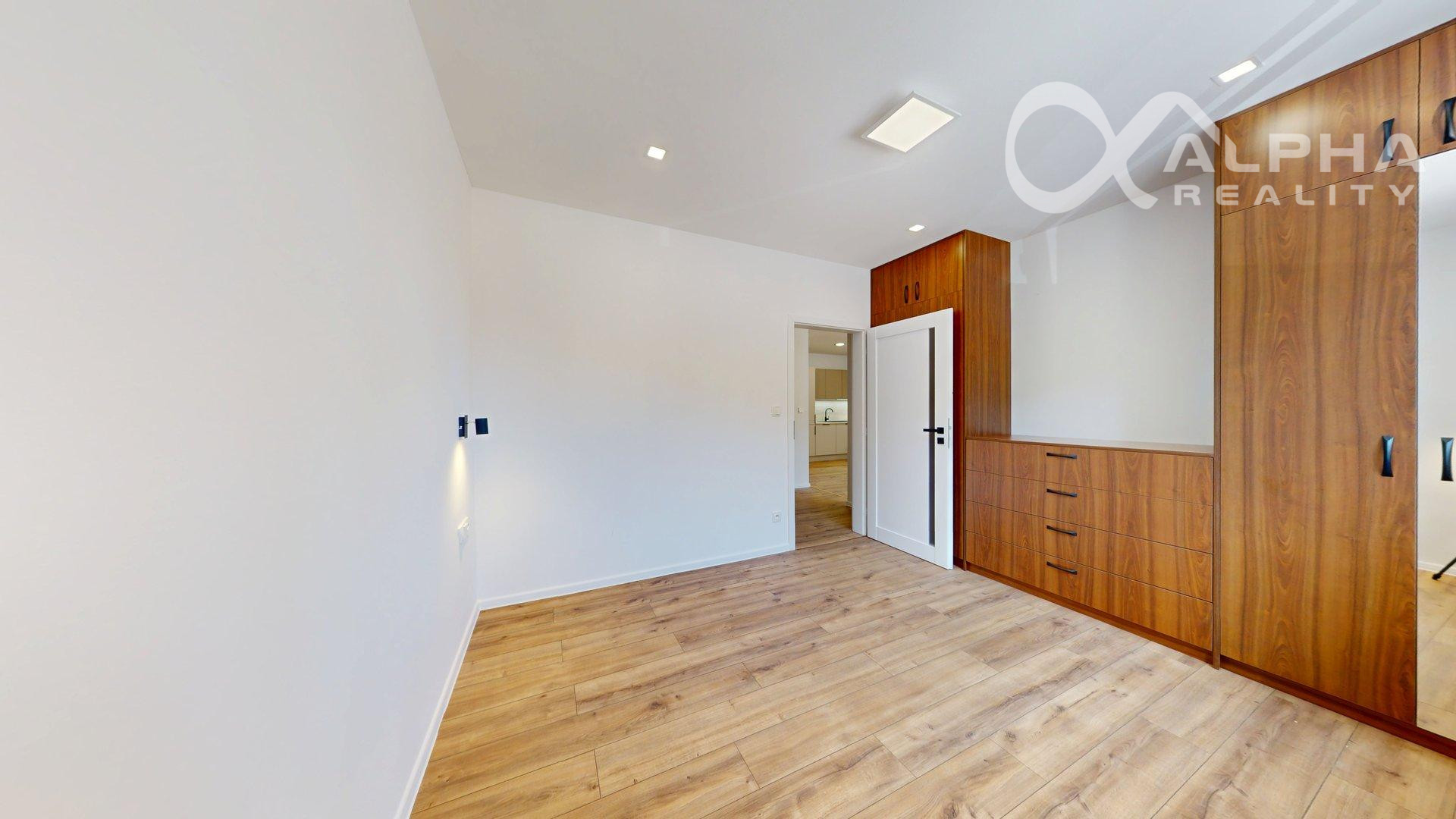 EXKLUZÍVNE 2i byt 60,22m2 s parkovaním, Novoveská Huta