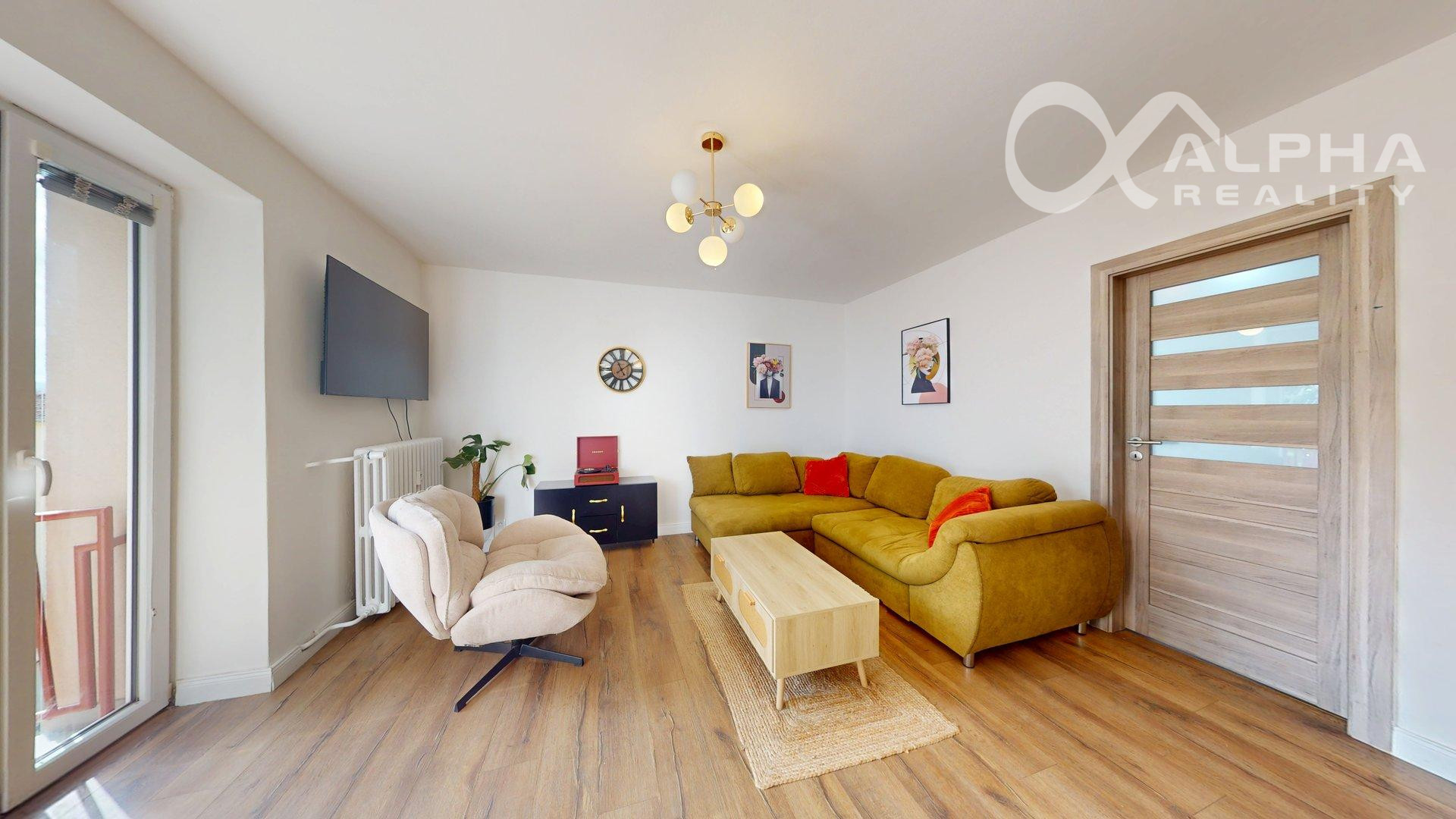 EXKLUZÍVNE 2 izbový byt, 2 balkóny, centrum, Spišská Nová Ves