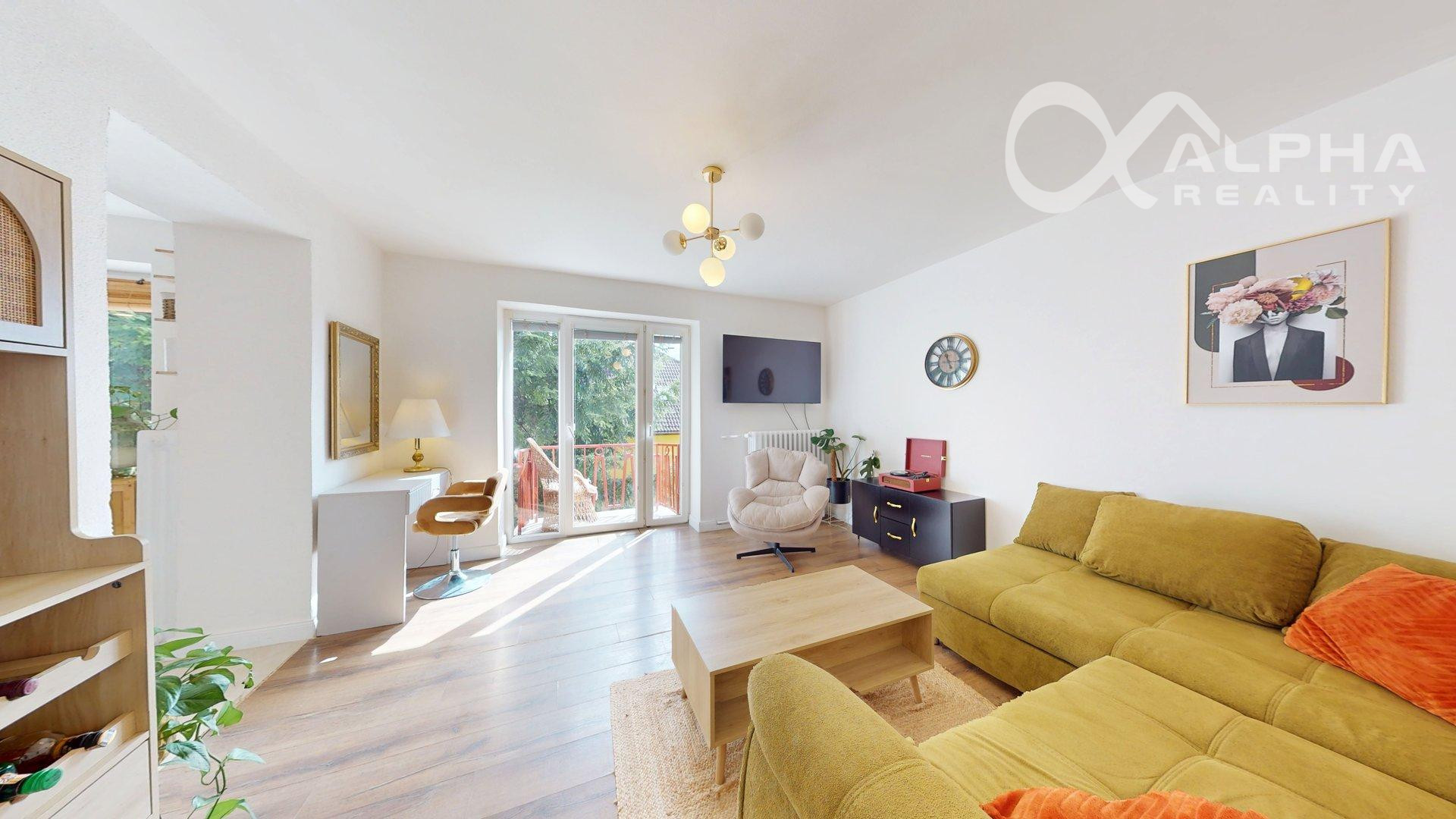 EXKLUZÍVNE 2 izbový byt, 2 balkóny, centrum, Spišská Nová Ves