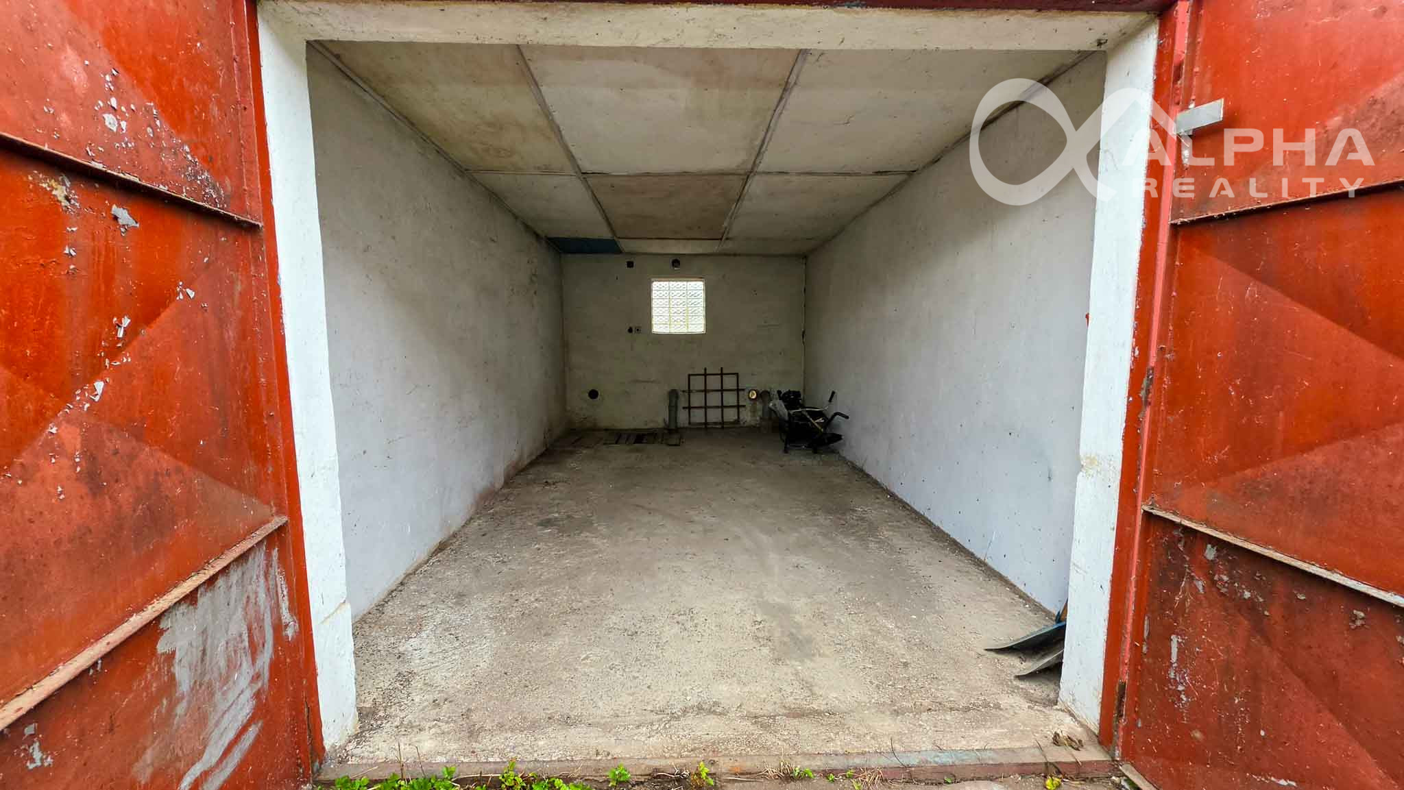 EXKLUZÍVNE Garáž, Chrapčiakova ul., Spišská Nová Ves